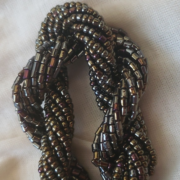 ☕ D&Y Infinity Scarf with Twisted Beaded Accent - Picture 4 of 7